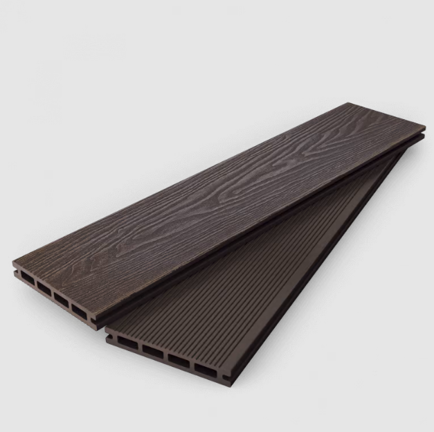 Brown Composite Decking Board – warm, wood-look finish for traditional garden decking.