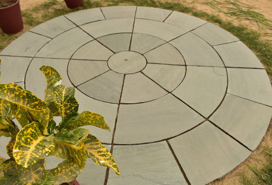 Kandla Grey Circular Stone Sett – natural sandstone circle kit for patios and garden features