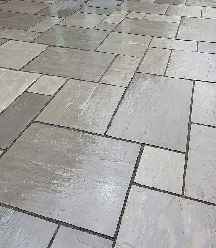 Durable Kandla Grey Outdoor Paving UK – weather-resistant and low-maintenance stone flooring