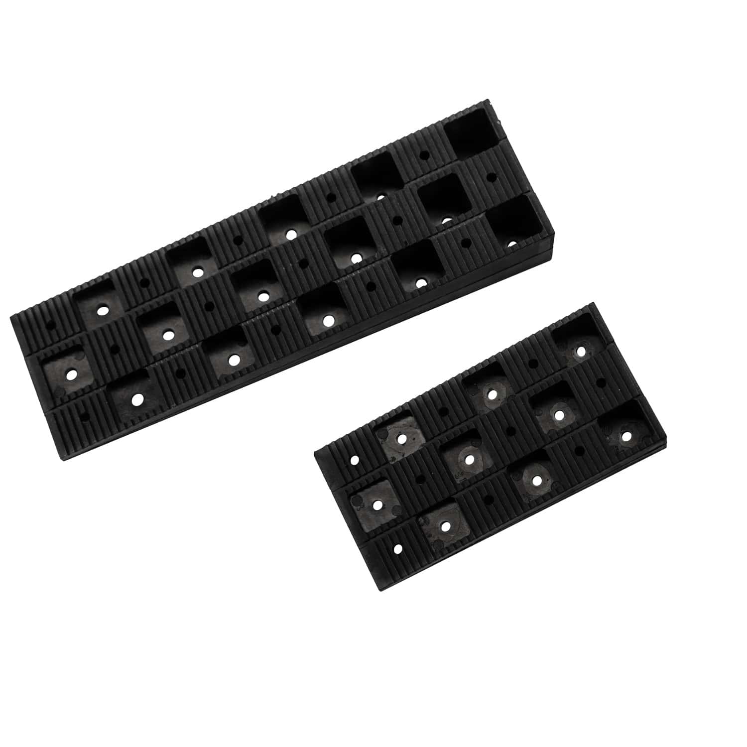 Pack of 50 Plastic Decking Wedges – for leveling and supporting composite decking boards.