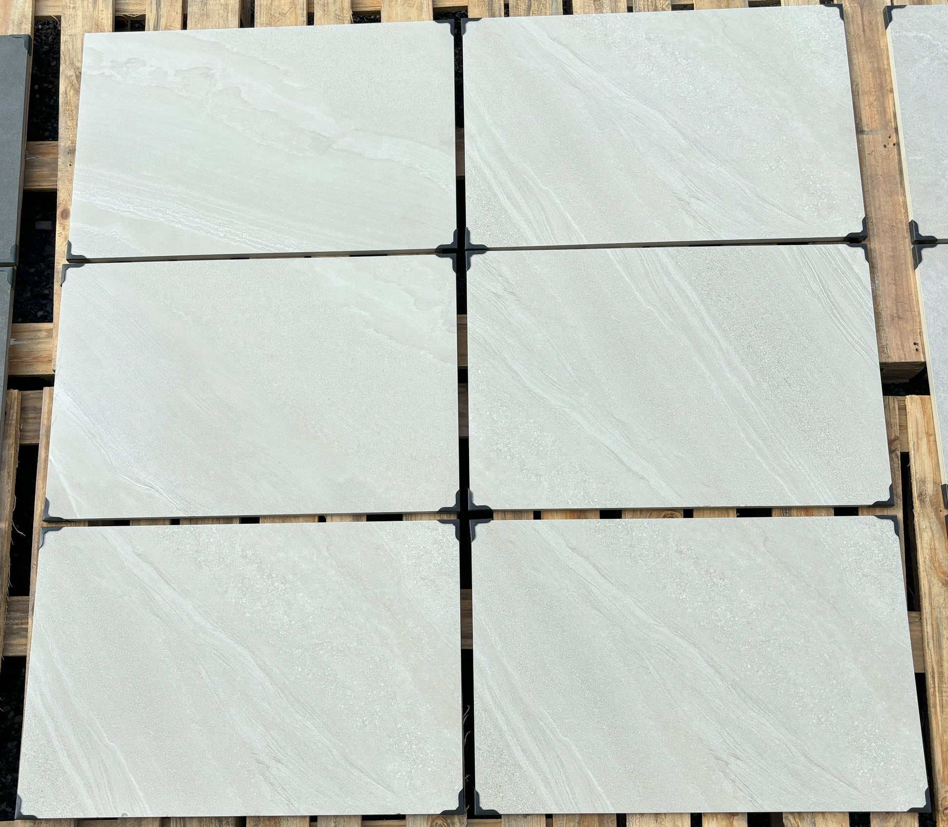 Antarctica White Paving Slabs – crisp white porcelain tiles for a bright, modern outdoor look