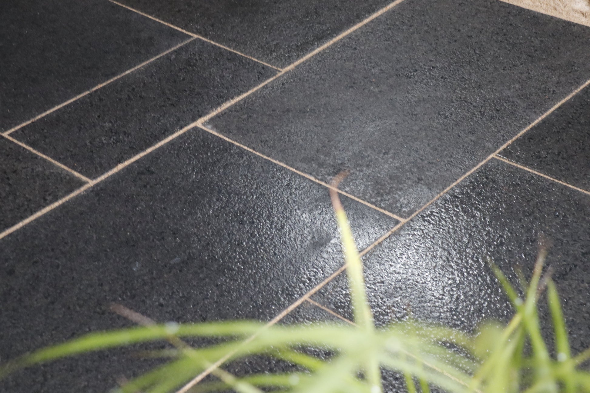 Durable Black Granite Paving – ideal for driveways, walkways, and garden areas.